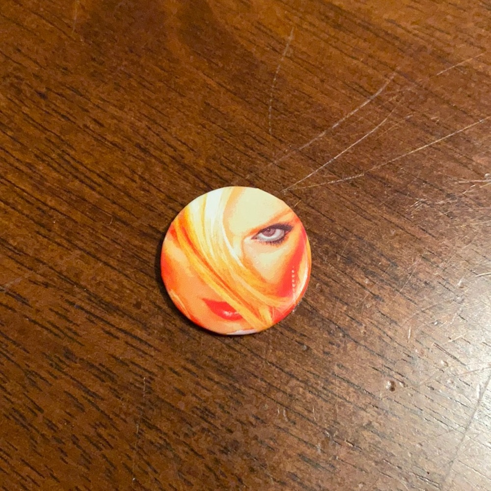 🔮✨🧘🏻‍♀️Madonna pin